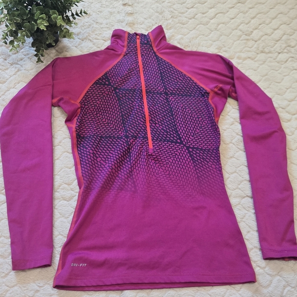 Nike Pro Half-Zip Pink and Purple Geo Pullover Sweater, Size Small - Picture 1 of 8